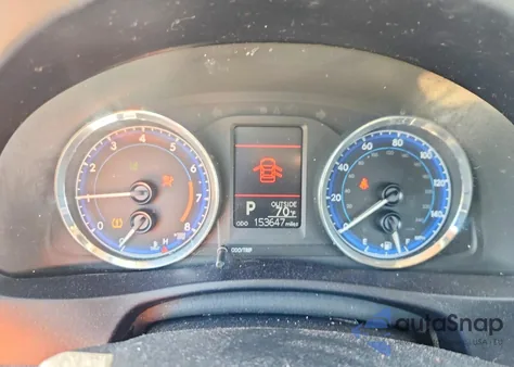 2017 Toyota Corolla Le z USA, uszkodzony, nr VIN 5YFBURHE2HP653058